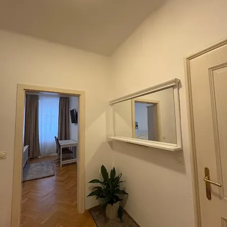 Apartman Danube Homes 5