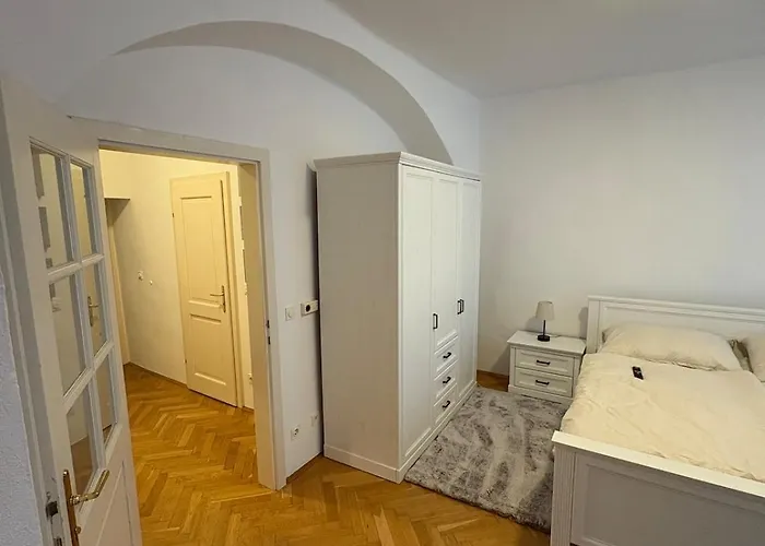 Lejlighed Danube Homes 5 *